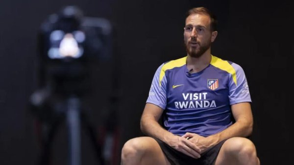 炒股开户公司 奥布拉克：会争取零封拿下利物浦，全队要把欧冠夺冠当目标